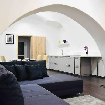 Nuovo Casa * Ödenburg